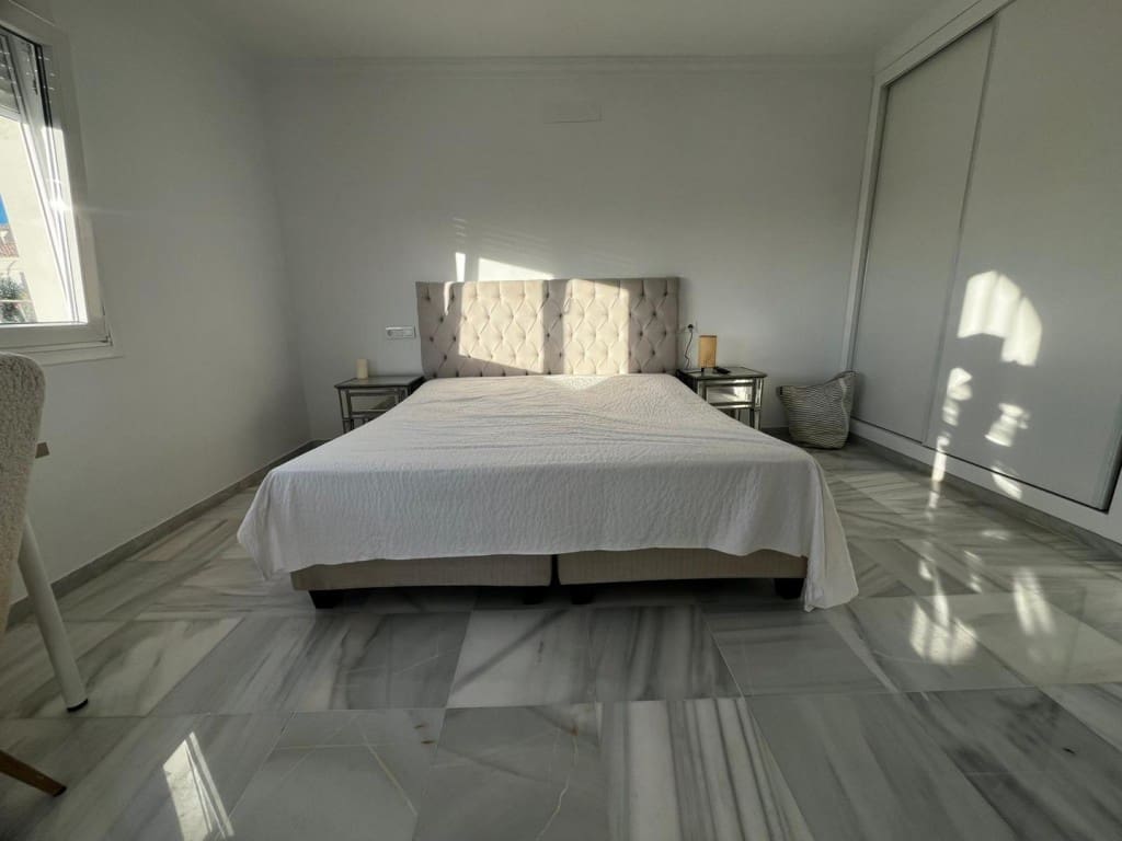 5 chambre Villa/Maison à vendre à Mijas Costa avec piscine garage - 1 700 000 € (Ref: 9570460)