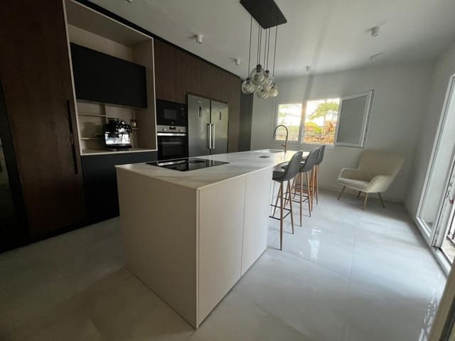 5 slaapkamer Villa te koop in Mijas Costa, Mijas met zwembad garage - € 1.700.000 (Ref: 9570460)