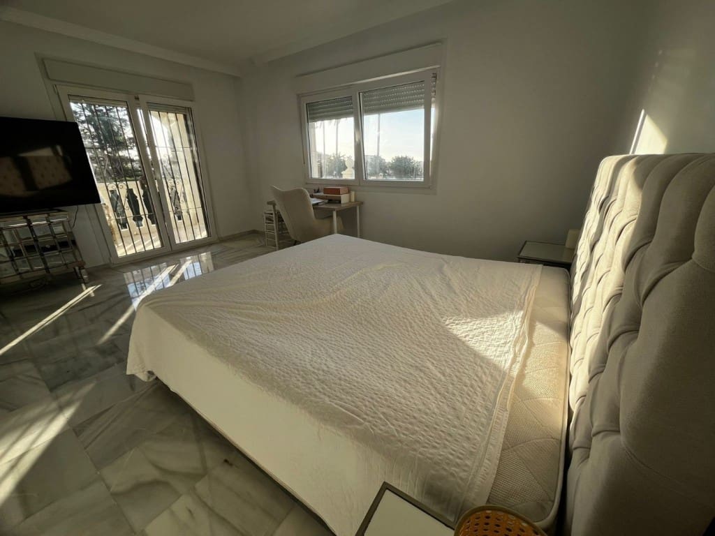 5 chambre Villa/Maison à vendre à Mijas Costa avec piscine garage - 1 700 000 € (Ref: 9570460)