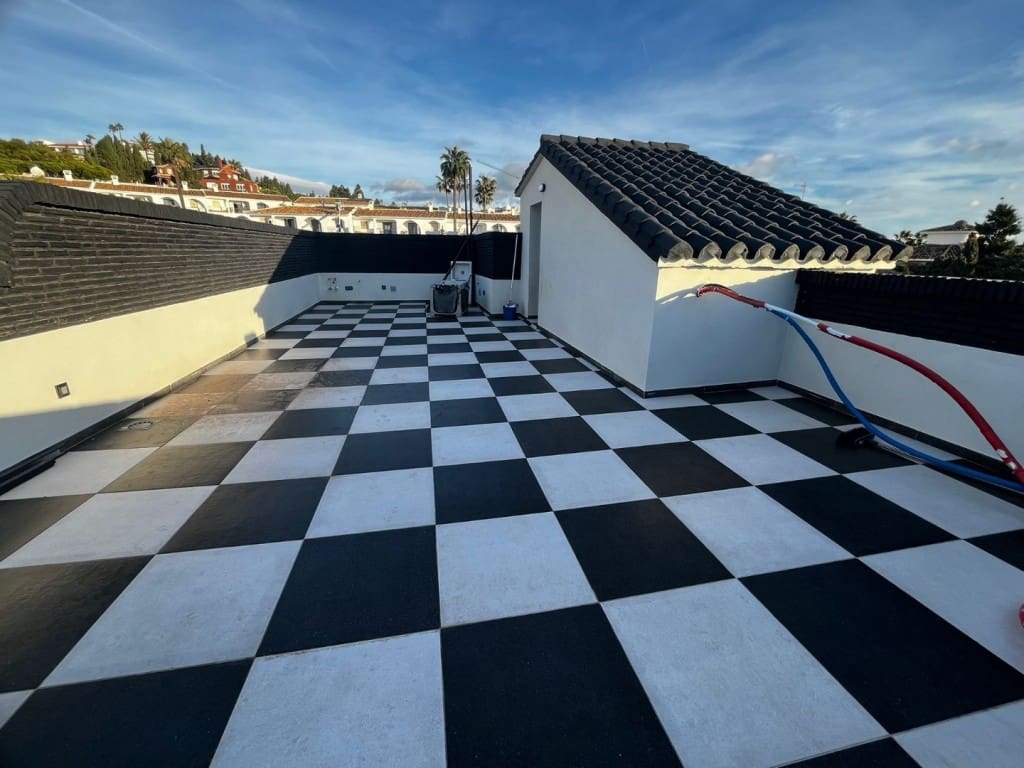 5 chambre Villa/Maison à vendre à Mijas Costa avec piscine garage - 1 700 000 € (Ref: 9570460)