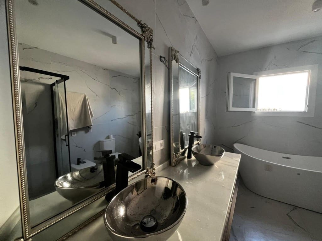 5 chambre Villa/Maison à vendre à Mijas Costa avec piscine garage - 1 700 000 € (Ref: 9570460)