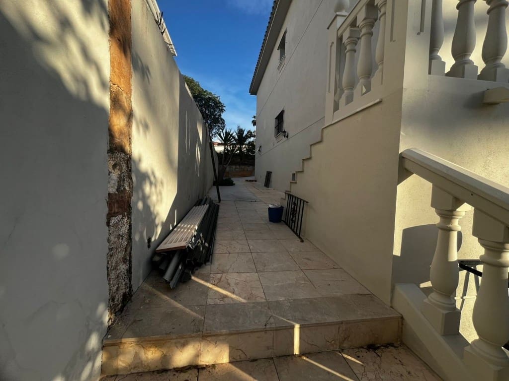 5 chambre Villa/Maison à vendre à Mijas Costa avec piscine garage - 1 700 000 € (Ref: 9570460)