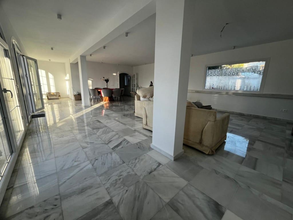 5 chambre Villa/Maison à vendre à Mijas Costa avec piscine garage - 1 700 000 € (Ref: 9570460)