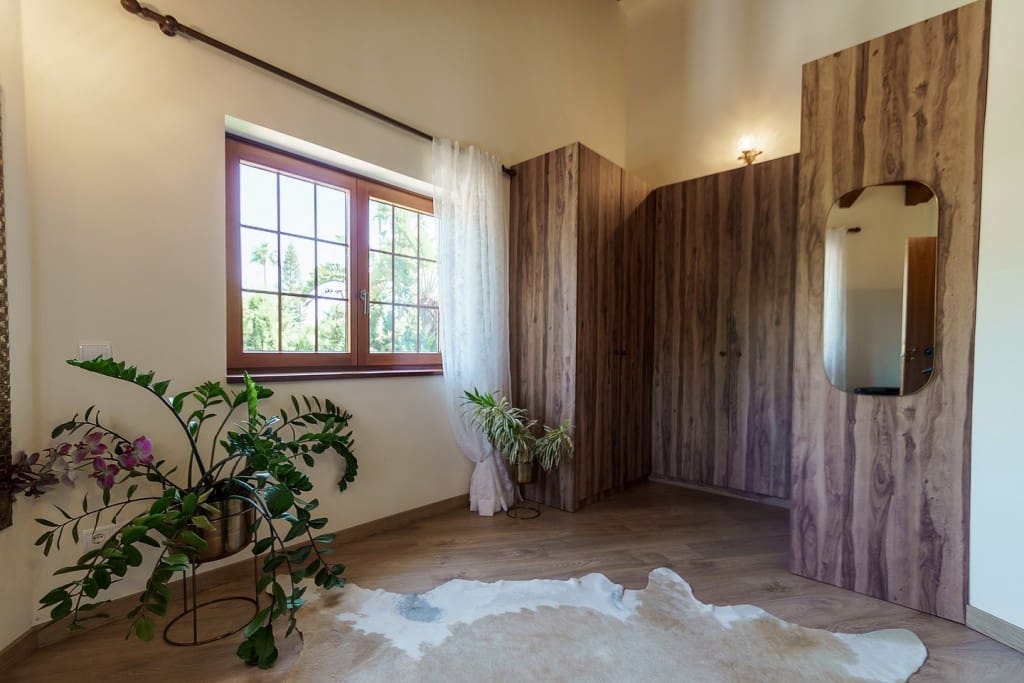 6 slaapkamer Villa te koop in El Rosario met zwembad garage - € 2.580.000 (Ref: 9585321)