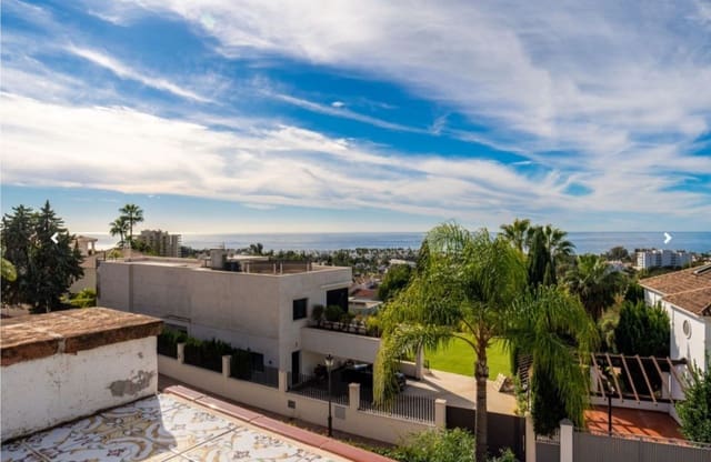 3 soveværelse Byhus til salg i Río Real, Marbella med swimmingpool garage - € 889.000 (Ref: 9590648)