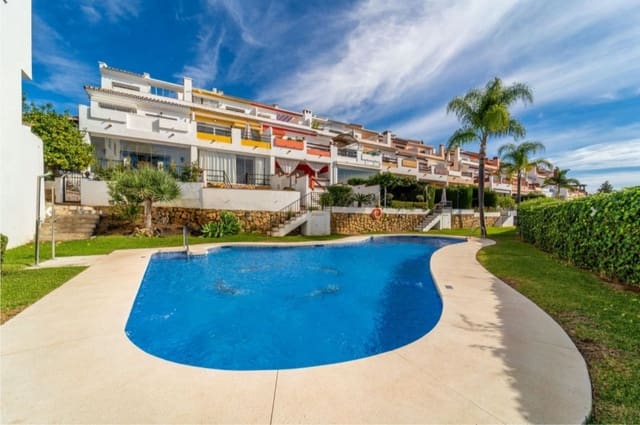 3 soveværelse Byhus til salg i Río Real, Marbella med swimmingpool garage - € 889.000 (Ref: 9590648)