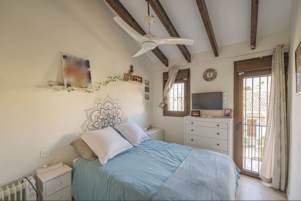 2 soveværelse Byhus til salg i Rio Real med swimmingpool - € 365.000 (Ref: 9594585)