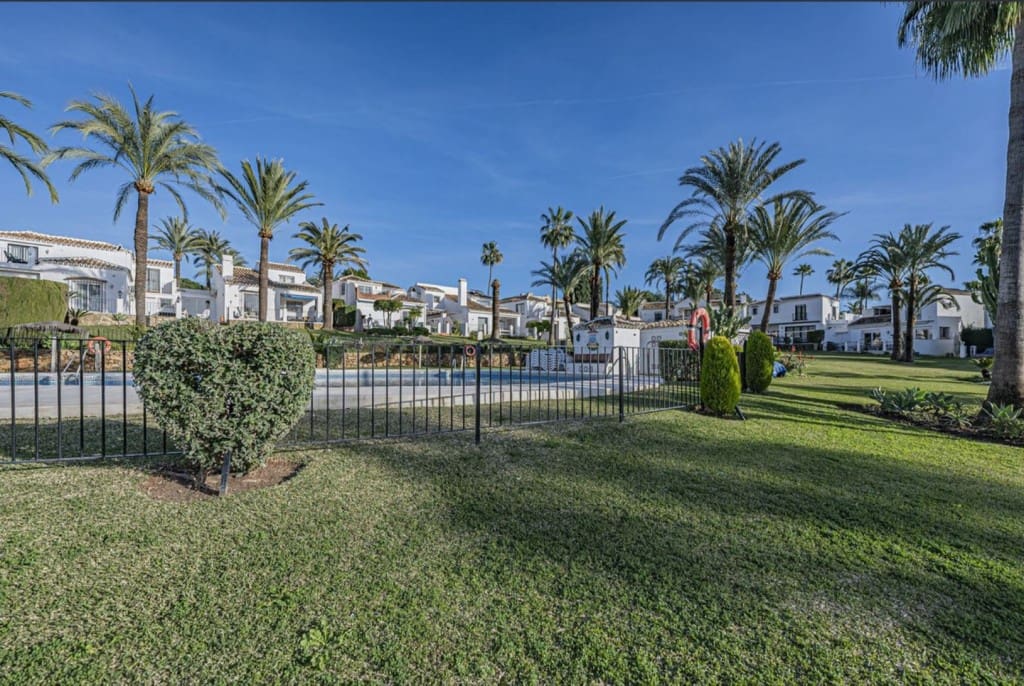 2 soveværelse Byhus til salg i Rio Real med swimmingpool - € 365.000 (Ref: 9594585)