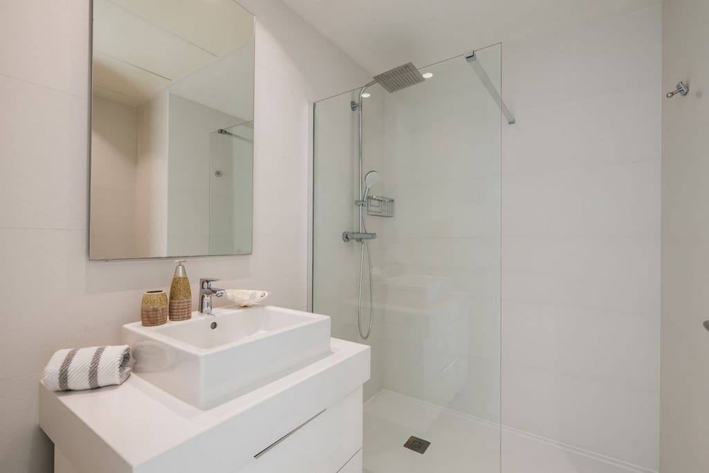 4 slaapkamer Appartement te koop in Marbella met zwembad garage - € 1.895.000 (Ref: 9598618)