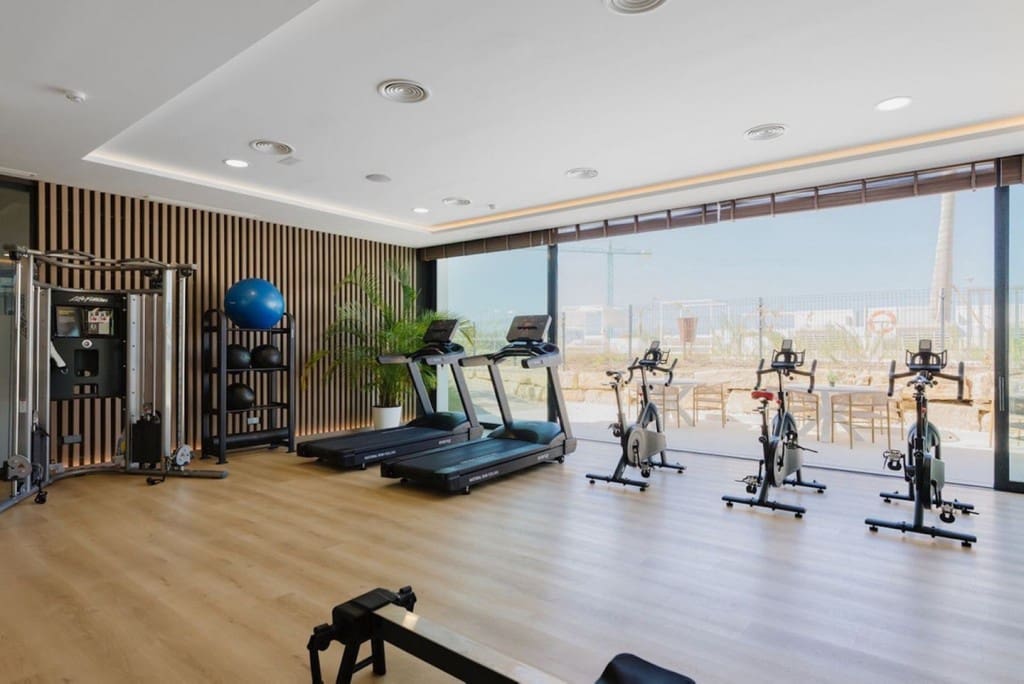 4 slaapkamer Appartement te koop in Marbella met zwembad garage - € 1.895.000 (Ref: 9598618)