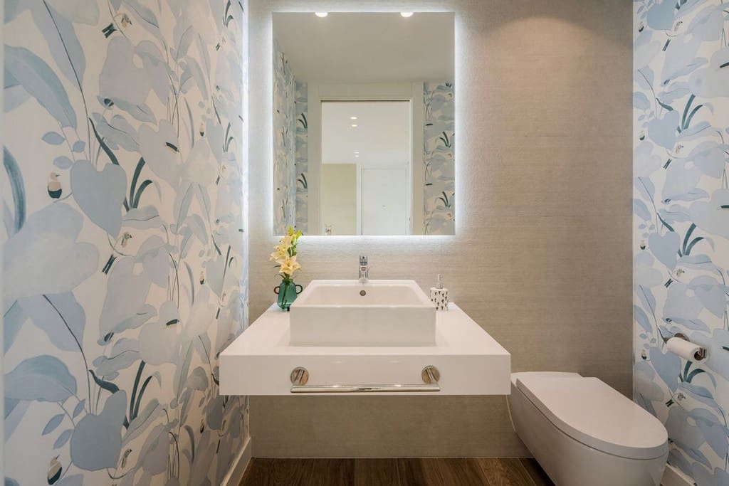 4 sypialnia Penthouse na sprzedaż w Marbella z basenem garażem - 2 600 000 € (Ref: 9607147)