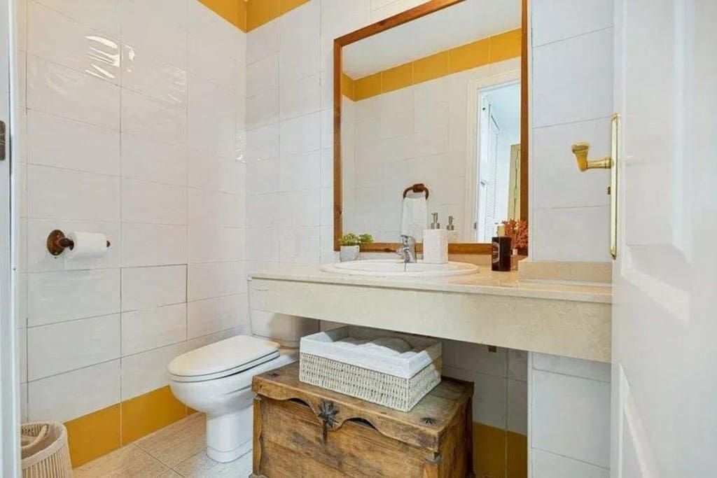 3 bedroom Apartment for sale in San Pedro de Alcantara with pool garage - € 690,000 (Ref: 9629550)