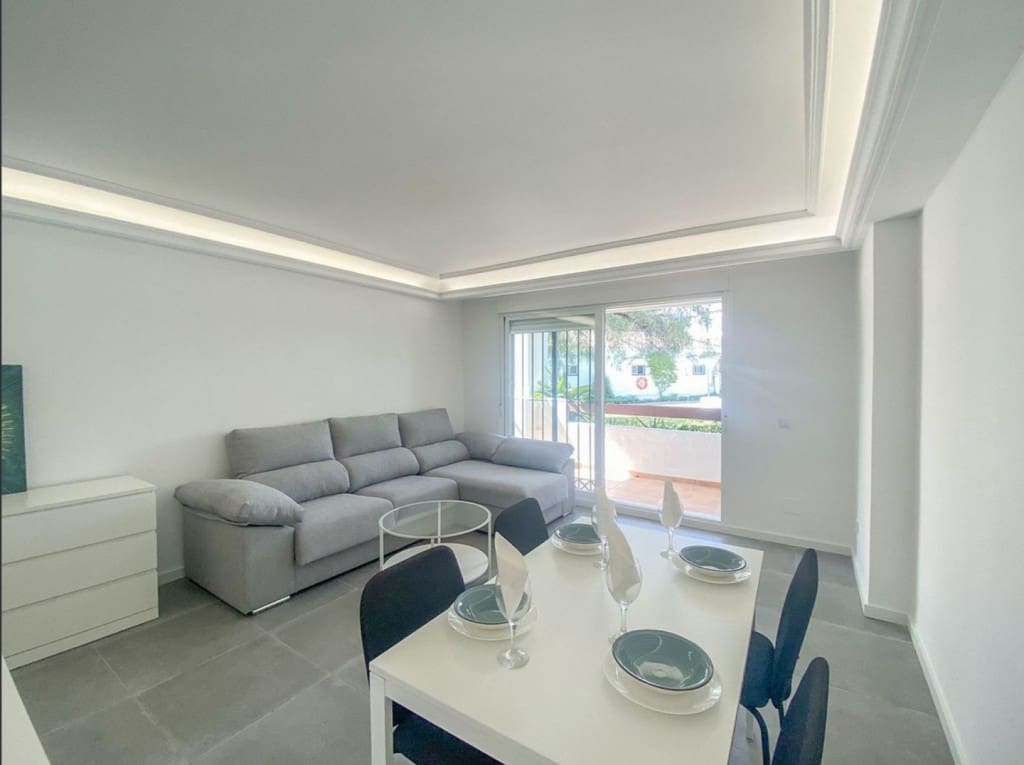 3 soveværelse Strandlejlighed til salg i Costalita med swimmingpool garage - € 410.000 (Ref: 9629551)