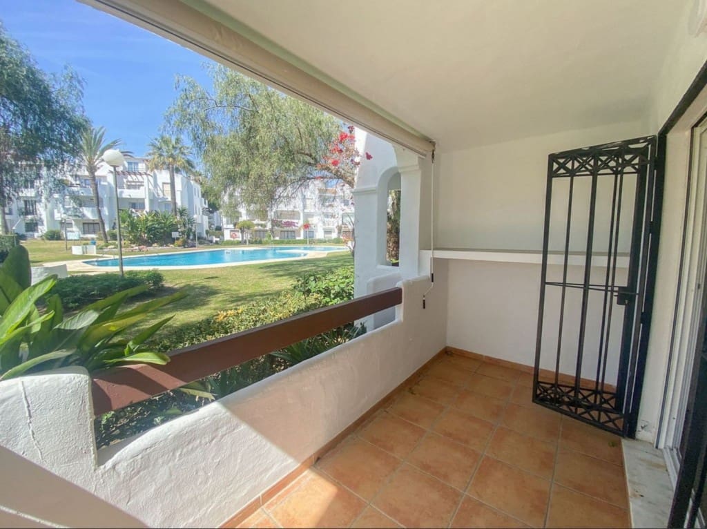 3 soveværelse Strandlejlighed til salg i Costalita med swimmingpool garage - € 410.000 (Ref: 9629551)