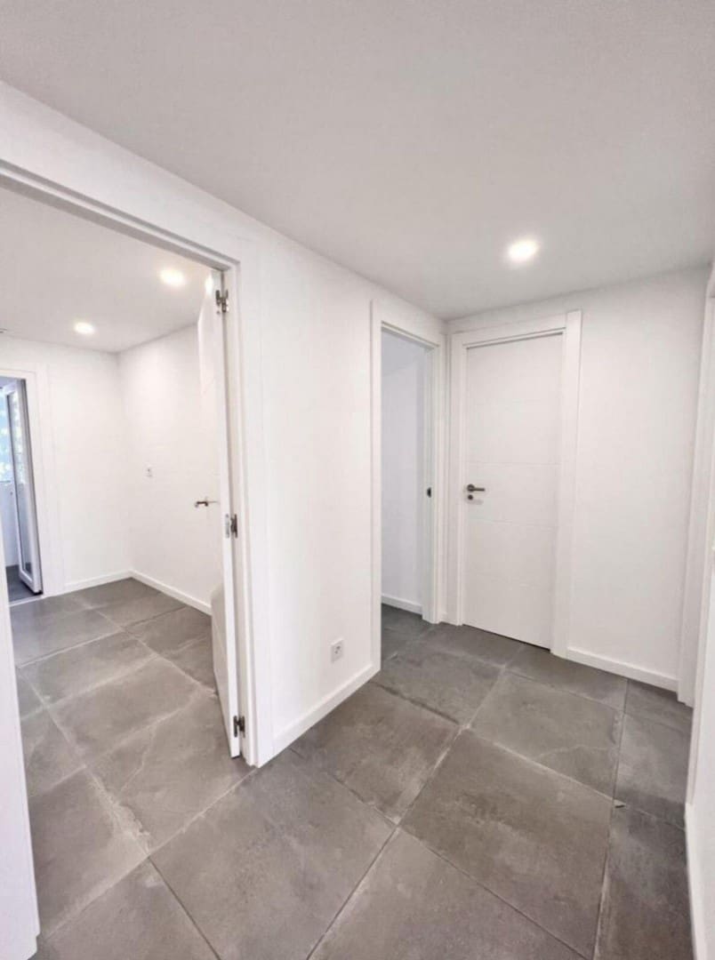 3 soveværelse Strandlejlighed til salg i Costalita med swimmingpool garage - € 410.000 (Ref: 9629551)