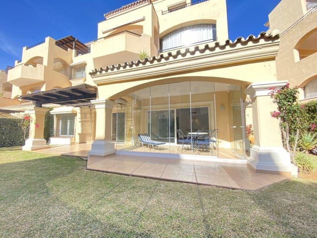 2 slaapkamer Appartement te koop in Elviria, Marbella met zwembad garage - € 605.000 (Ref: 9658190)