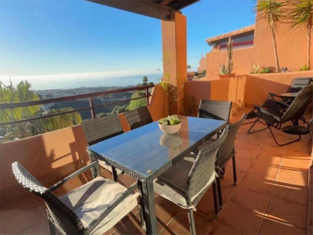 2 soverom Leilighet til salgs i Calahonda med svømmebasseng garasje - € 315 000 (Ref: 9665796)