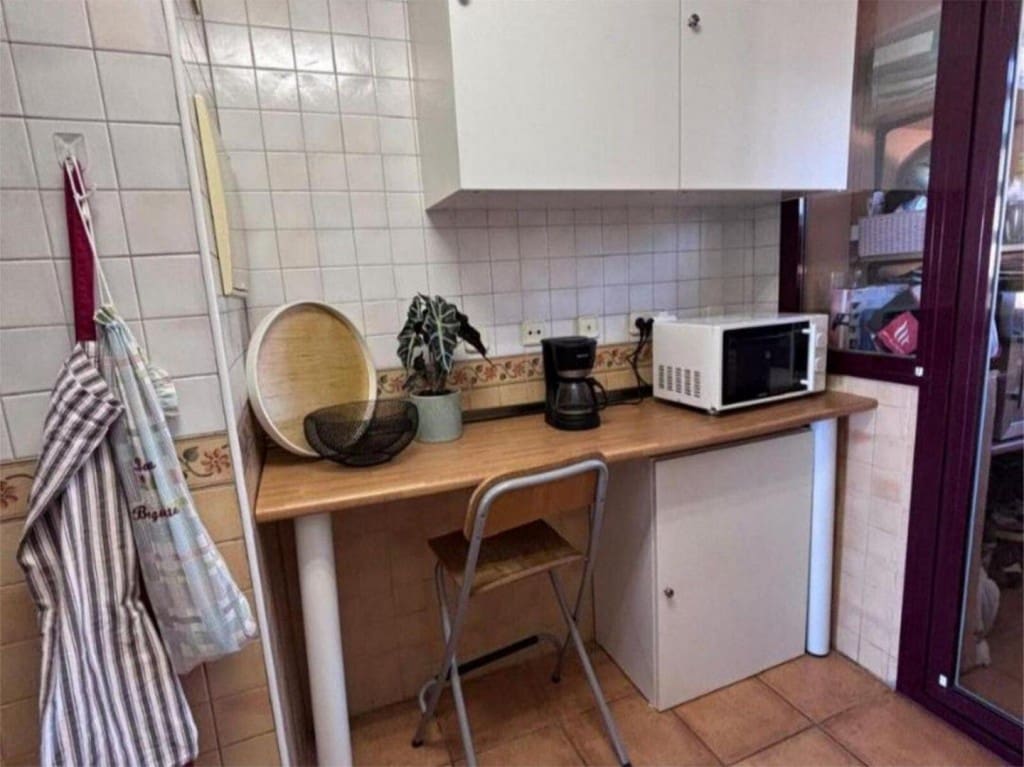 2 soverom Leilighet til salgs i Calahonda med svømmebasseng garasje - € 315 000 (Ref: 9665796)