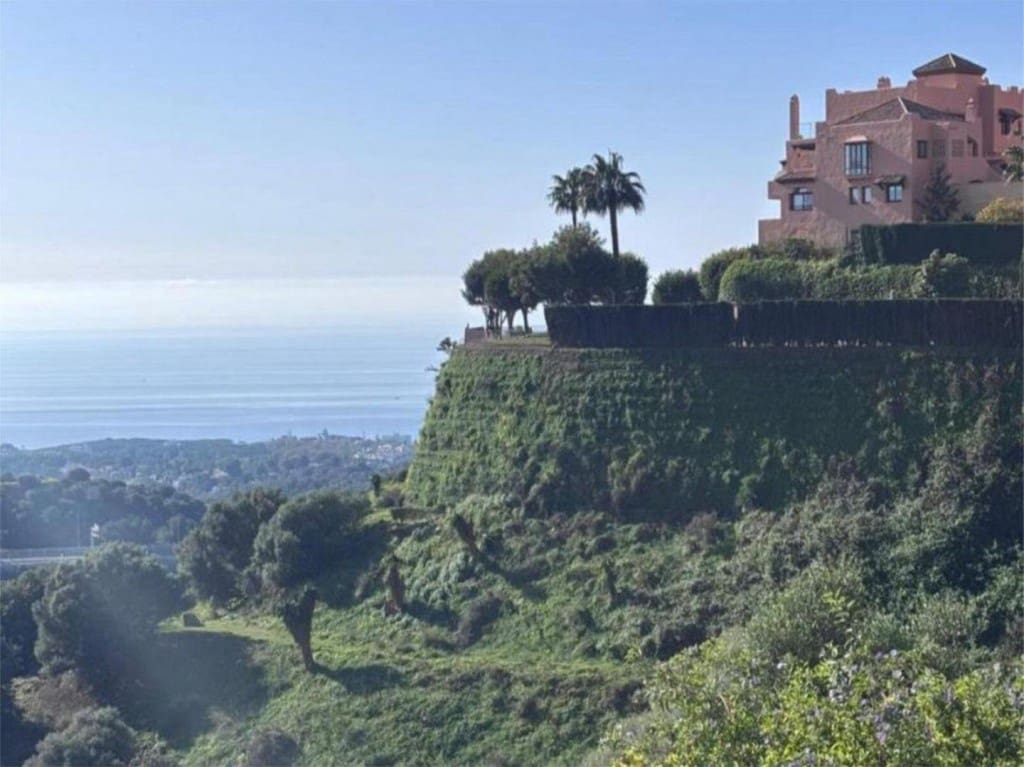 2 soverom Leilighet til salgs i Calahonda med svømmebasseng garasje - € 315 000 (Ref: 9665796)