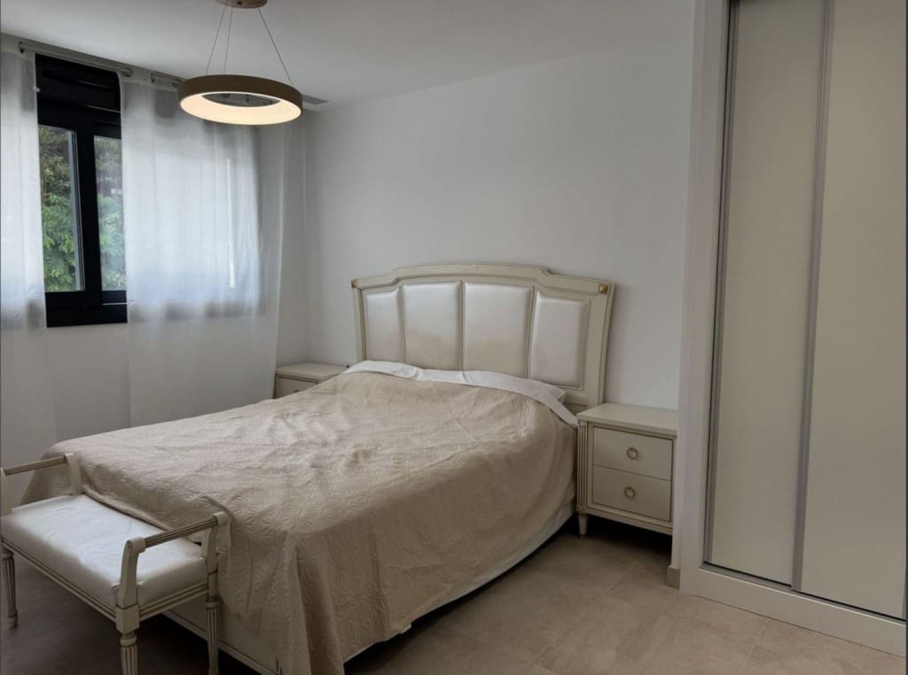 2 chambre Appartement à vendre à Estepona avec piscine garage - 640 000 € (Ref: 9679407)