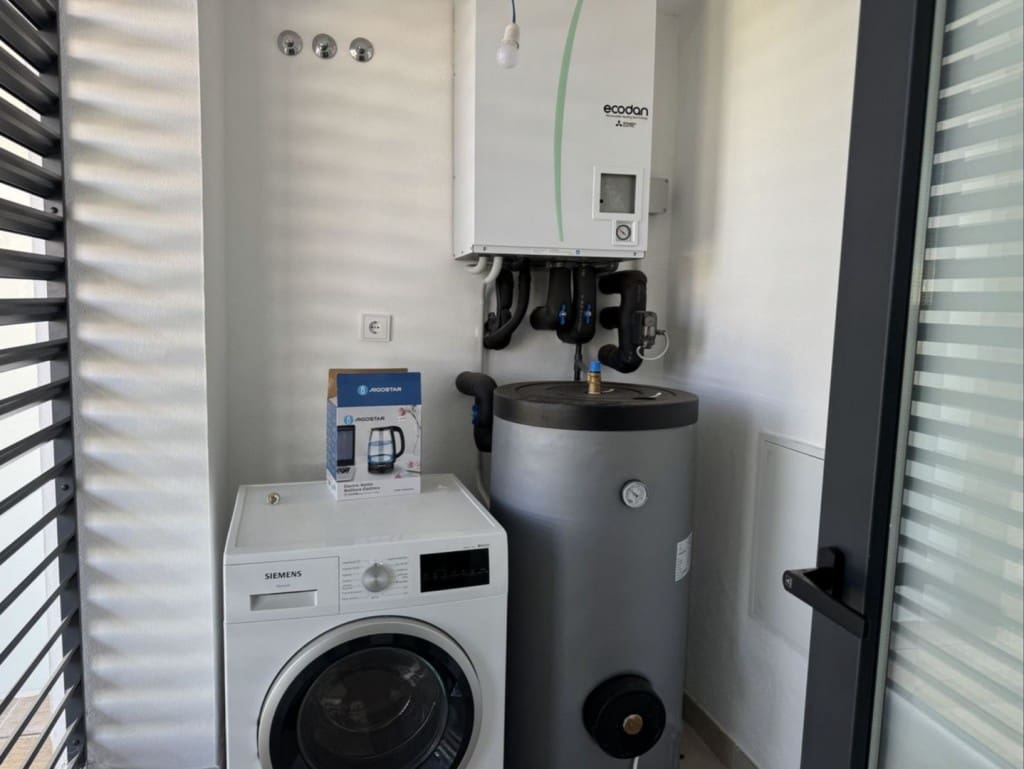 2 chambre Appartement à vendre à Estepona avec piscine garage - 640 000 € (Ref: 9679407)