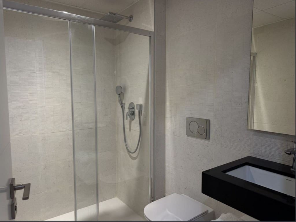 2 chambre Appartement à vendre à Estepona avec piscine garage - 640 000 € (Ref: 9679407)