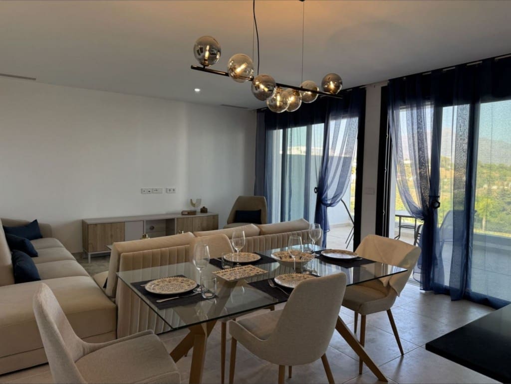 2 chambre Appartement à vendre à Estepona avec piscine garage - 640 000 € (Ref: 9679407)