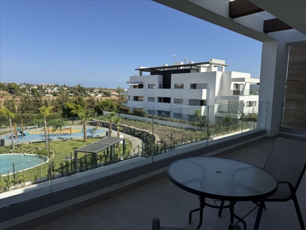 2 chambre Appartement à vendre à Estepona avec piscine garage - 640 000 € (Ref: 9679407)