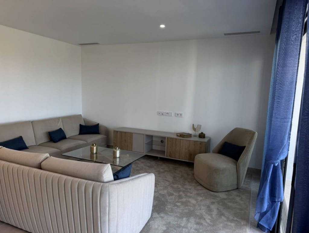 2 chambre Appartement à vendre à Estepona avec piscine garage - 640 000 € (Ref: 9679407)