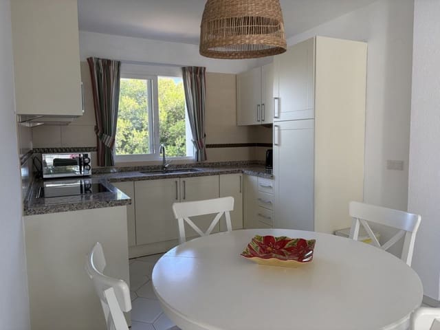 2 bedroom Apartment for sale in Mijas Costa, Mijas with pool - € 330,000 (Ref: 9689977)