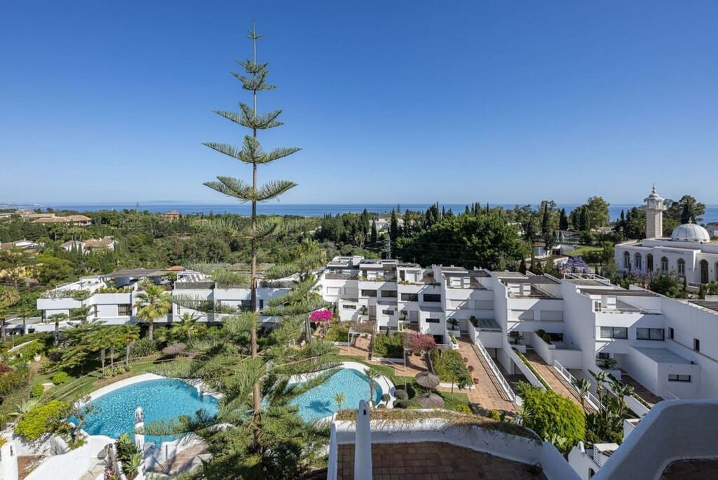 2 quarto Penthouse para venda em Golden Mile com piscina garagem - 1 795 000 € (Ref: 9700387)