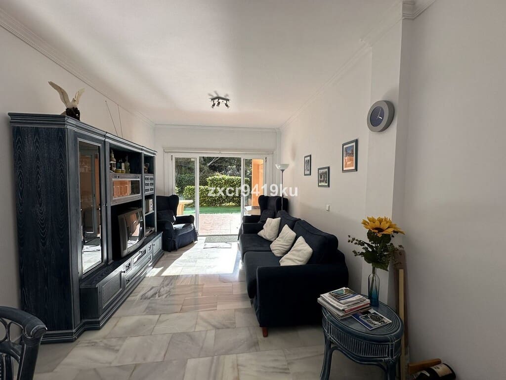 3 sypialnia Apartament na sprzedaż w Carib Playa z basenem garażem - 525 000 € (Ref: 9714450)