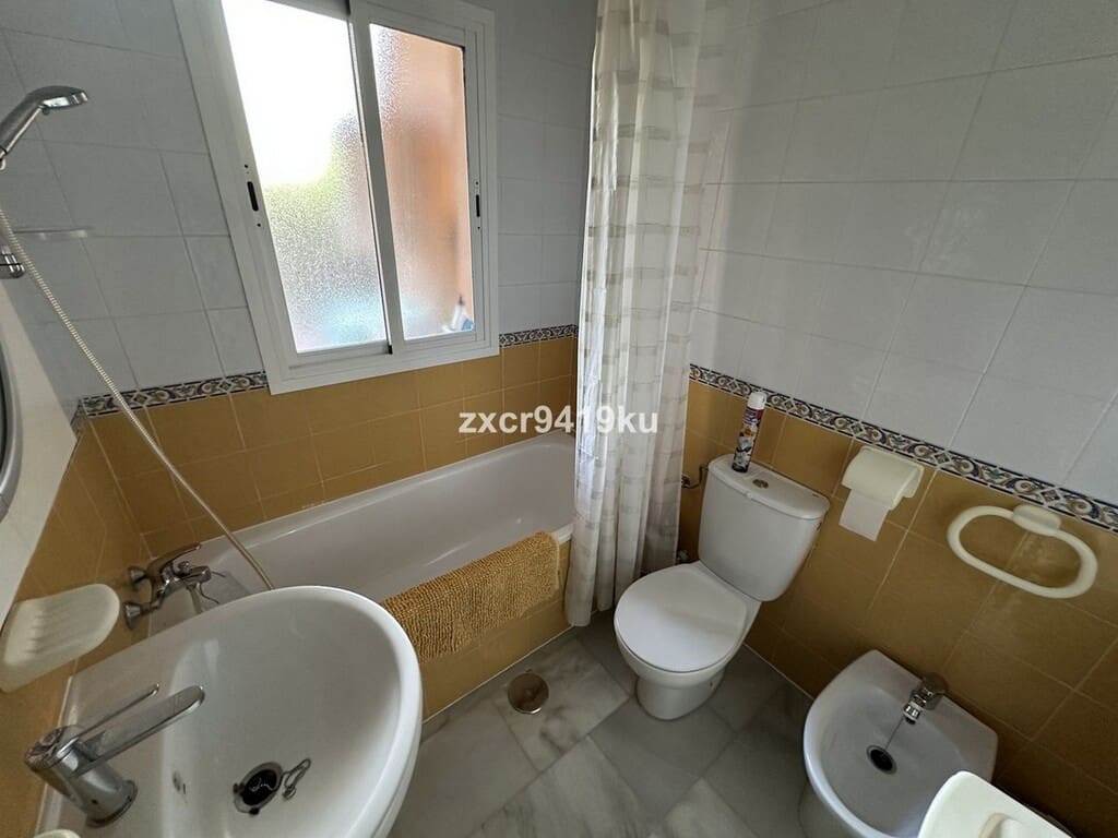 3 sypialnia Apartament na sprzedaż w Carib Playa z basenem garażem - 525 000 € (Ref: 9714450)