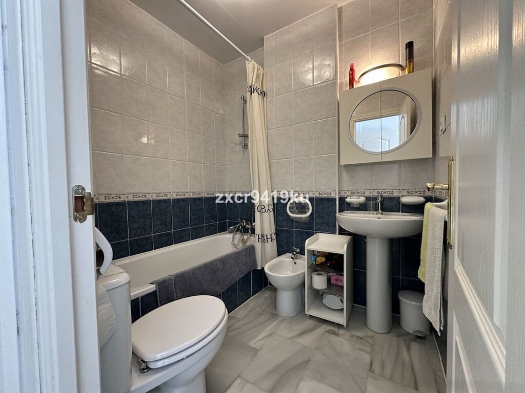 3 sypialnia Apartament na sprzedaż w Carib Playa z basenem garażem - 525 000 € (Ref: 9714450)