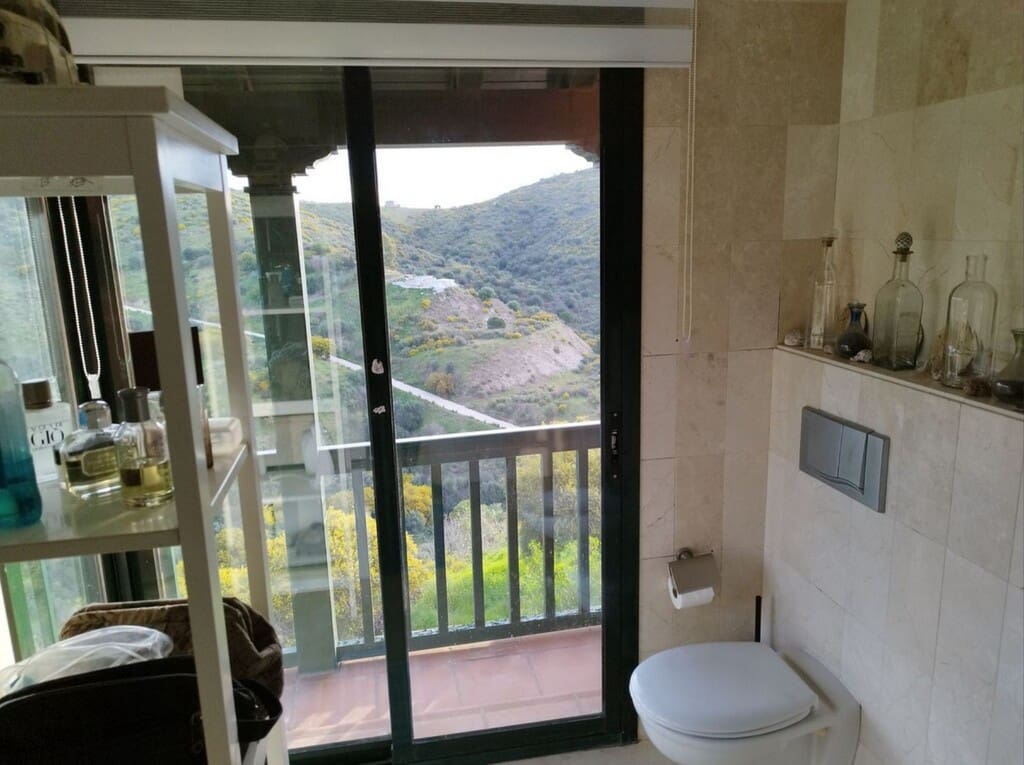 3 quarto Penthouse para venda em Calahonda com piscina - 590 000 € (Ref: 9721043)