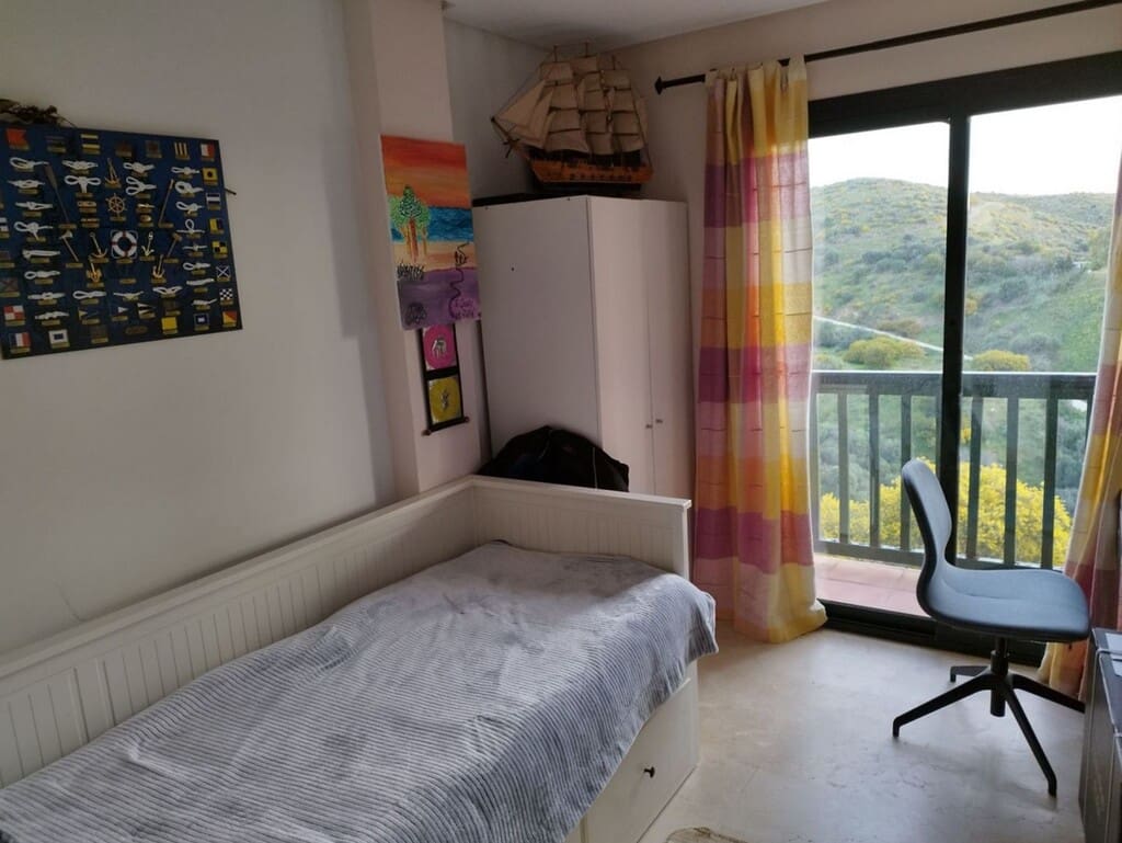 3 quarto Penthouse para venda em Calahonda com piscina - 590 000 € (Ref: 9721043)