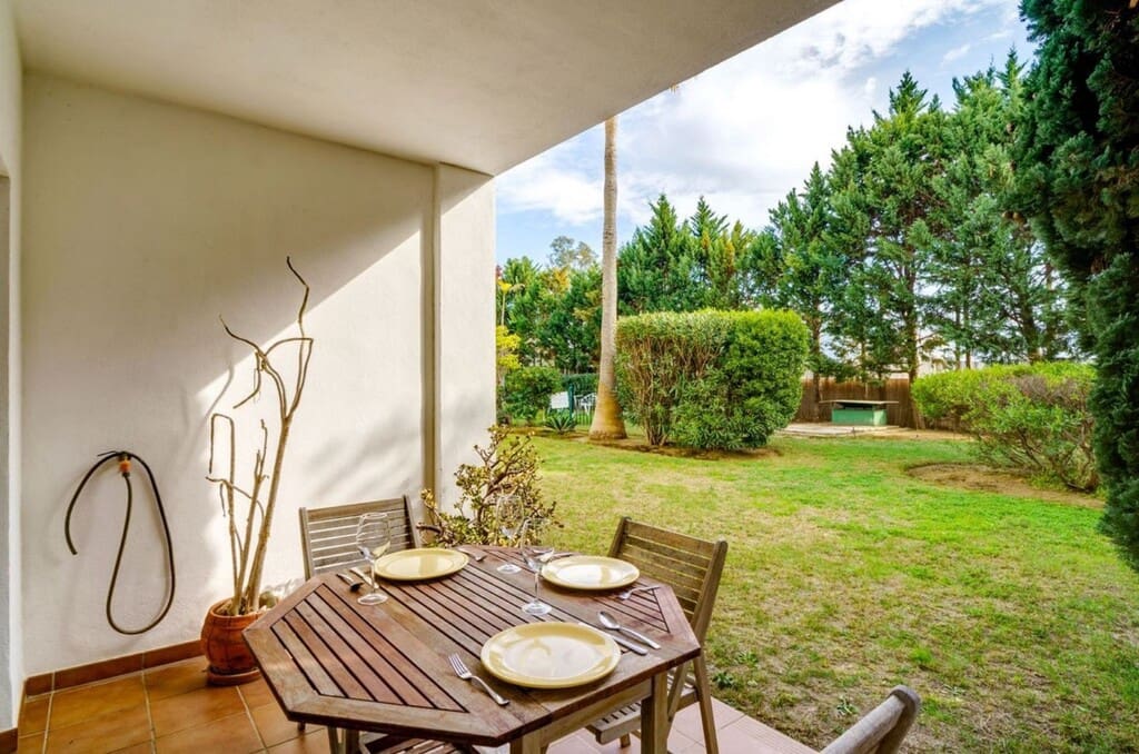 3 makuuhuone Huoneisto myytävänä paikassa Nueva Andalucia mukana uima-altaan 
autotalli - 488 000 € (Ref: 9731736)