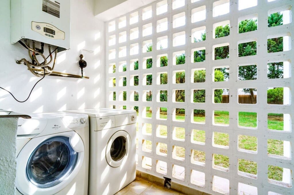 3 makuuhuone Huoneisto myytävänä paikassa Nueva Andalucia mukana uima-altaan 
autotalli - 488 000 € (Ref: 9731736)