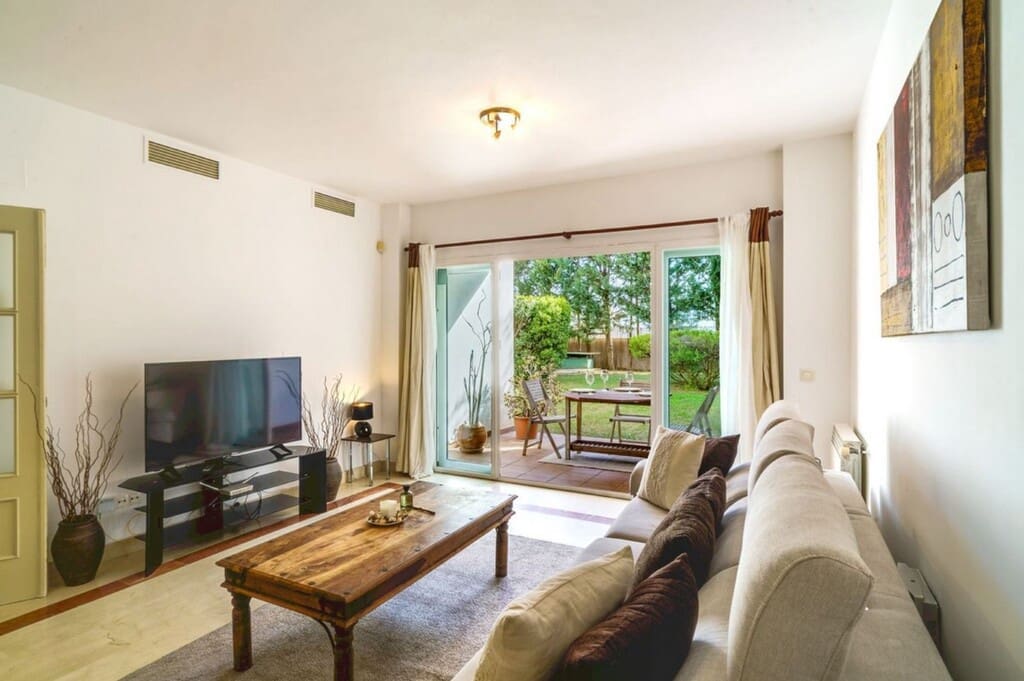 3 makuuhuone Huoneisto myytävänä paikassa Nueva Andalucia mukana uima-altaan 
autotalli - 488 000 € (Ref: 9731736)