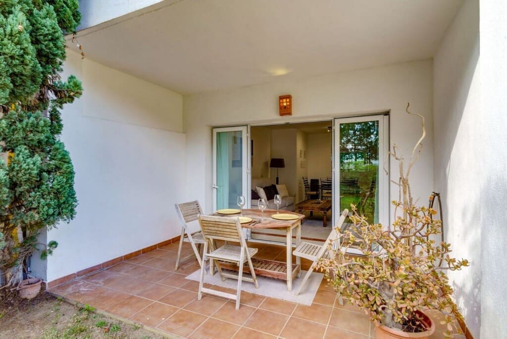 3 makuuhuone Huoneisto myytävänä paikassa Nueva Andalucia mukana uima-altaan 
autotalli - 488 000 € (Ref: 9731736)