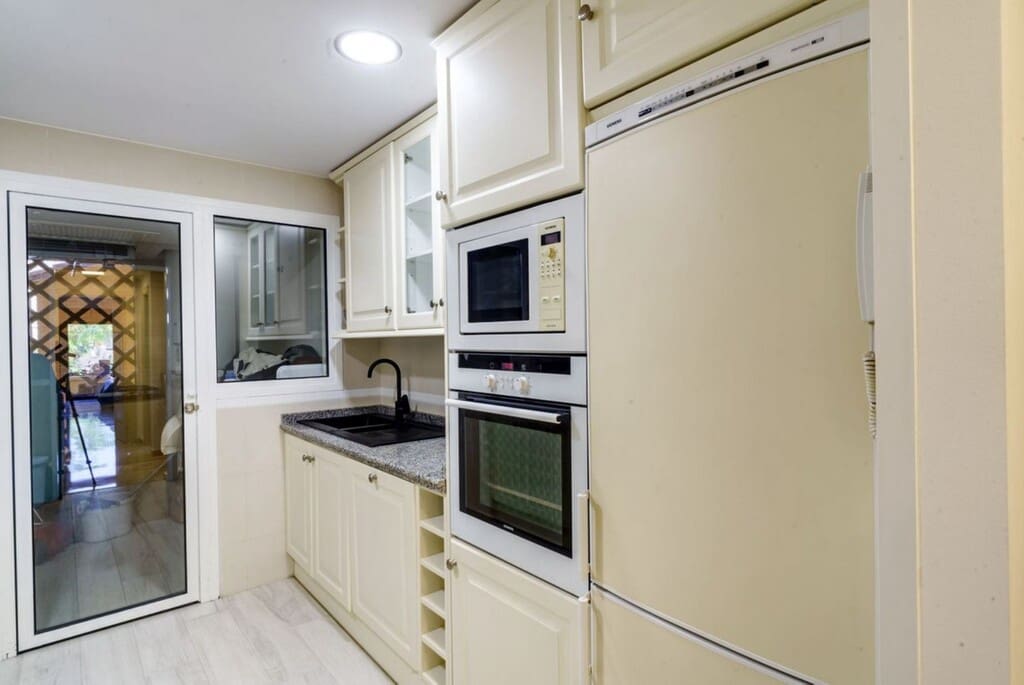 3 bedroom Apartment for sale in Atalaya-Isdabe with pool - € 525,000 (Ref: 9731738)