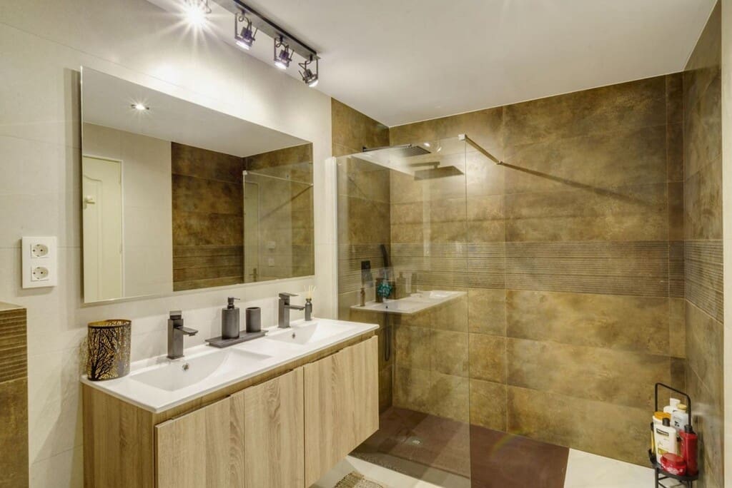 3 bedroom Apartment for sale in Atalaya-Isdabe with pool - € 525,000 (Ref: 9731738)