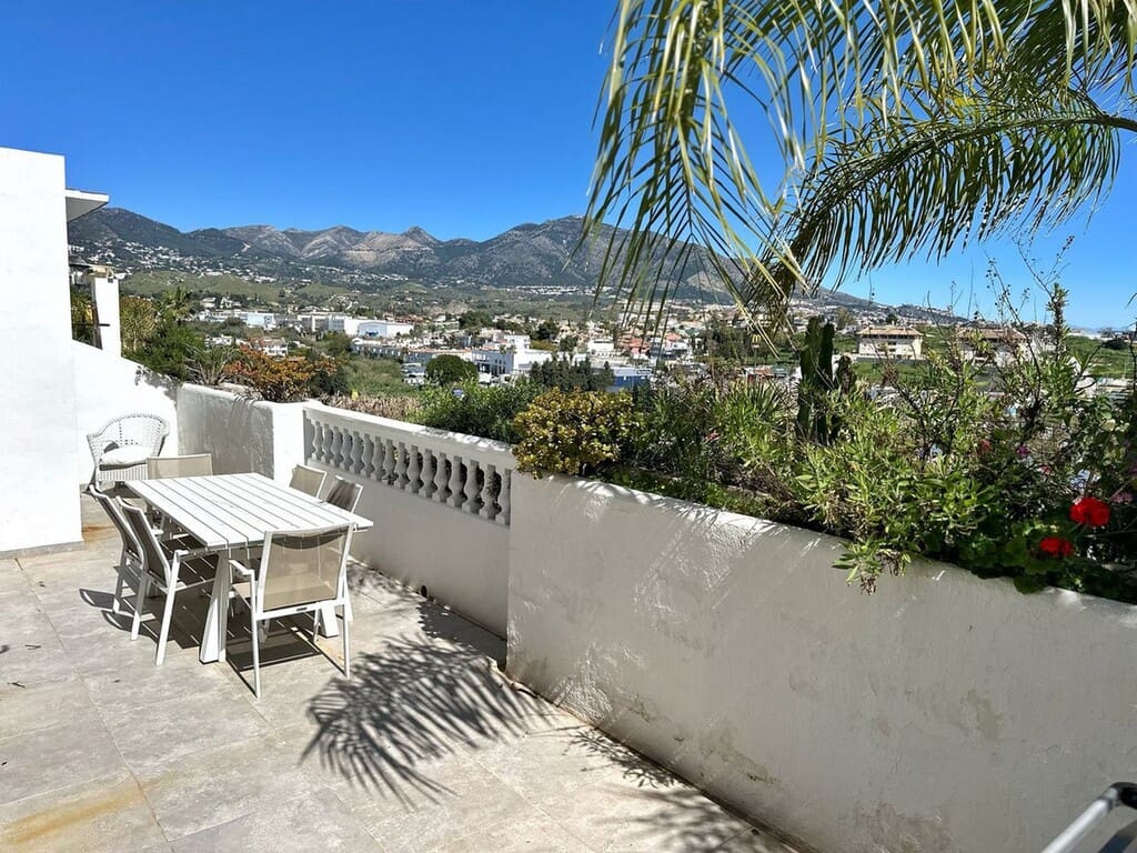 4 chambre Appartement à vendre à Mijas Costa avec piscine - 395 000 € (Ref: 9735259)