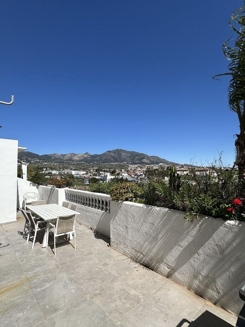 4 chambre Appartement à vendre à Mijas Costa avec piscine - 395 000 € (Ref: 9735259)