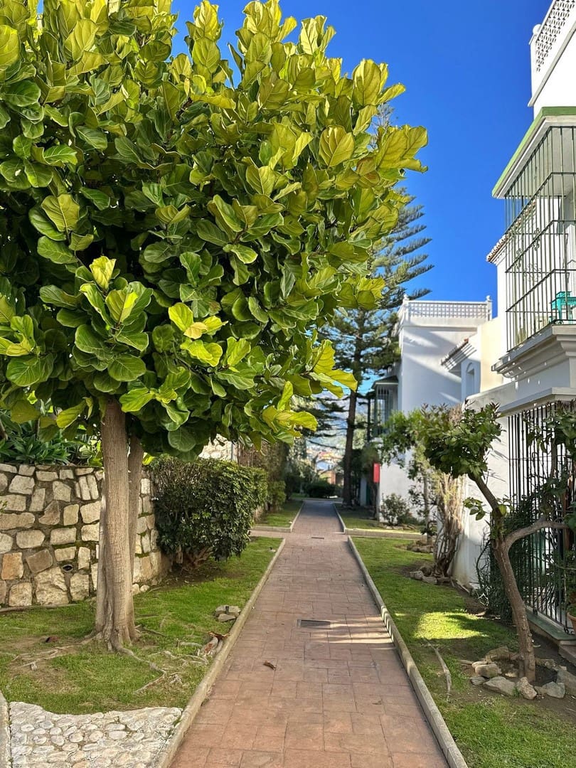 4 chambre Appartement à vendre à Mijas Costa avec piscine - 395 000 € (Ref: 9735259)