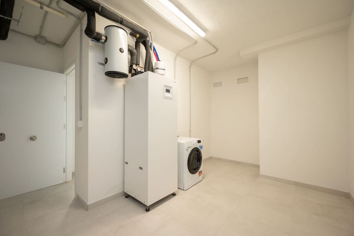 3 chambre Appartement à vendre à Mijas Costa avec piscine garage - 990 000 € (Ref: 10016740)