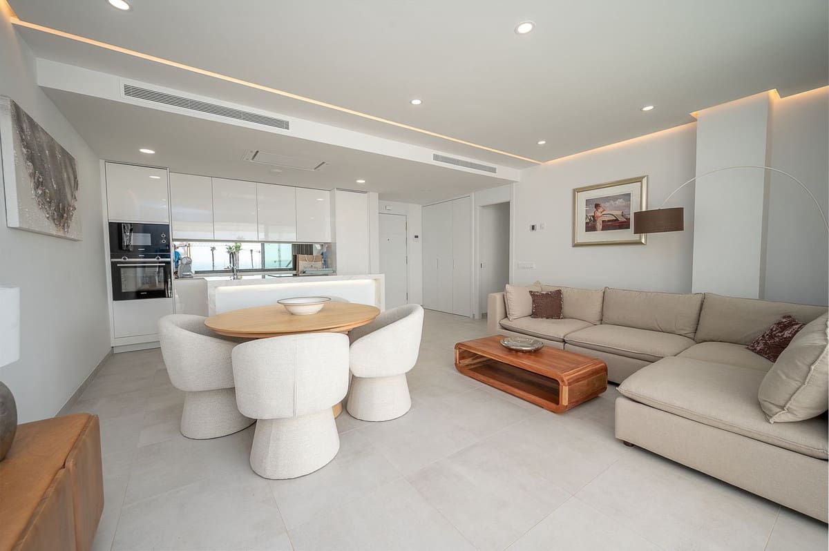 3 chambre Appartement à vendre à Mijas Costa avec piscine garage - 990 000 € (Ref: 10016740)