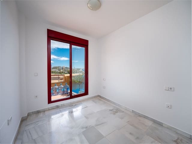2 sovrum Lägenhet till salu i La Cala de Mijas, Mijas med pool garage - 375 000 € (Ref: 10029720)