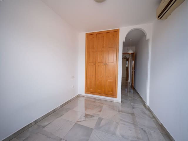2 sovrum Lägenhet till salu i La Cala de Mijas, Mijas med pool garage - 375 000 € (Ref: 10029720)