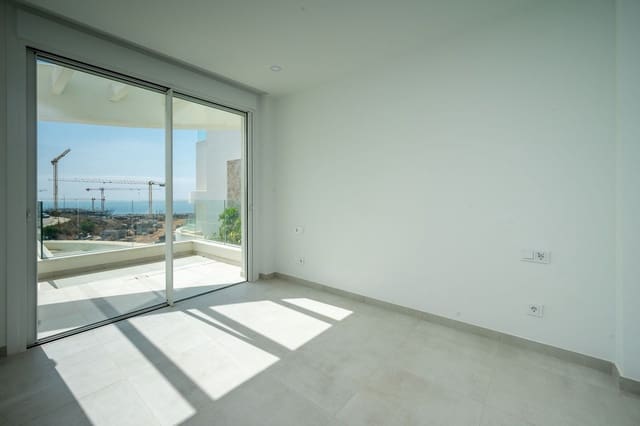 3 bedroom Apartment for sale in Mijas Costa, Mijas - € 990,000 (Ref: 10084942)